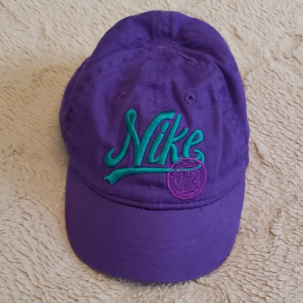 Nike infant hat